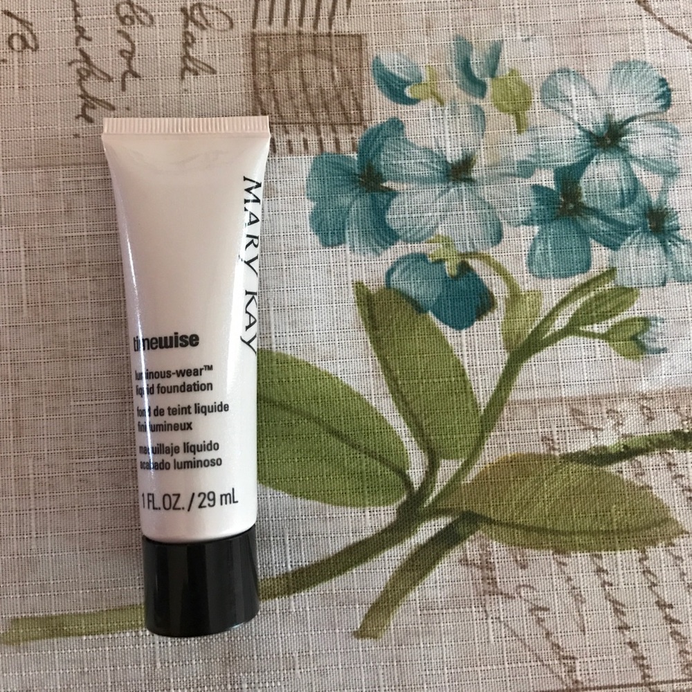 Mary Kay liquid foundation