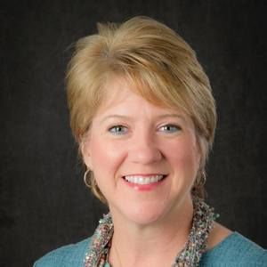 Meet your Posher, Leeann