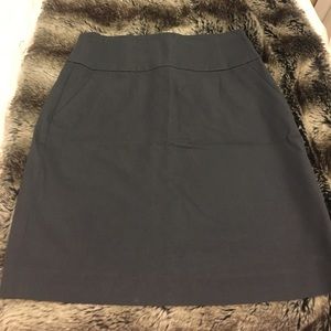 Banana Republic stretch Pencil Skirt with pockets