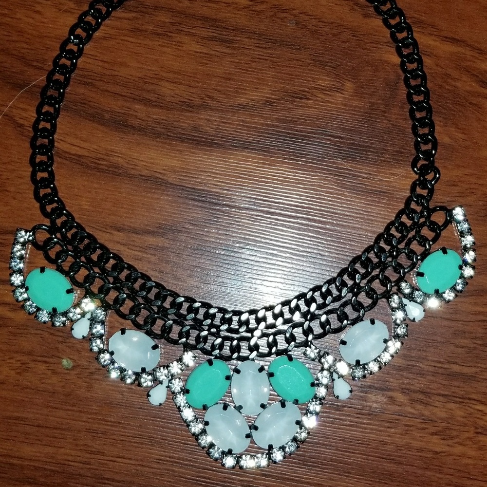 Premier Designs "Pastel Perfection" Necklace