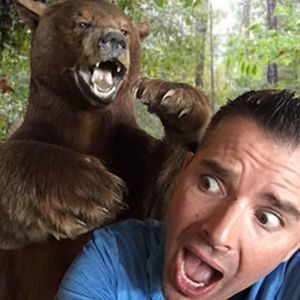 Meet your Posher, Dustin