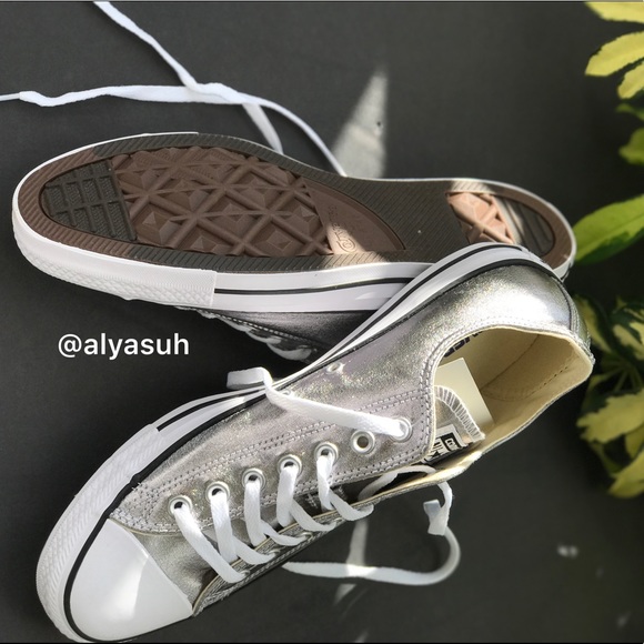 Converse Adult Vulc Metallic  Silver W AUTHENTIC - Picture 5 of 8