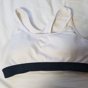Nike pro white sports bra