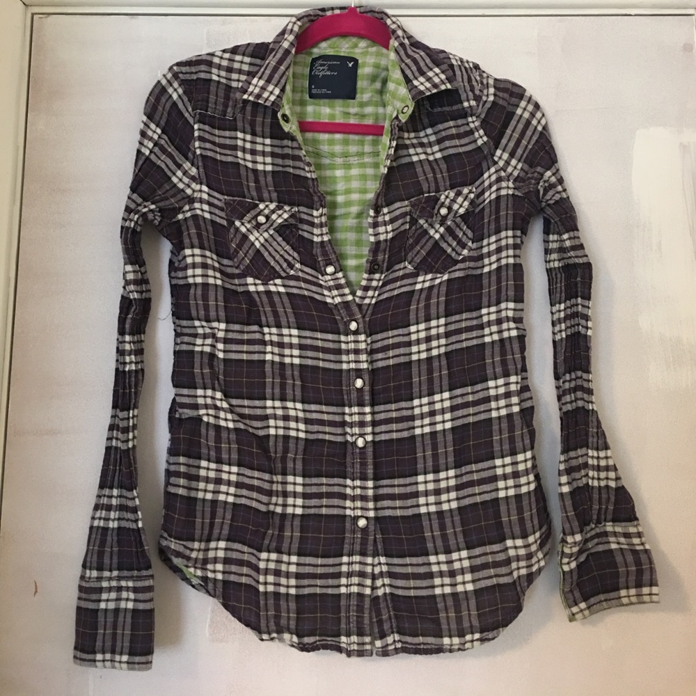 American eagle flannel button down