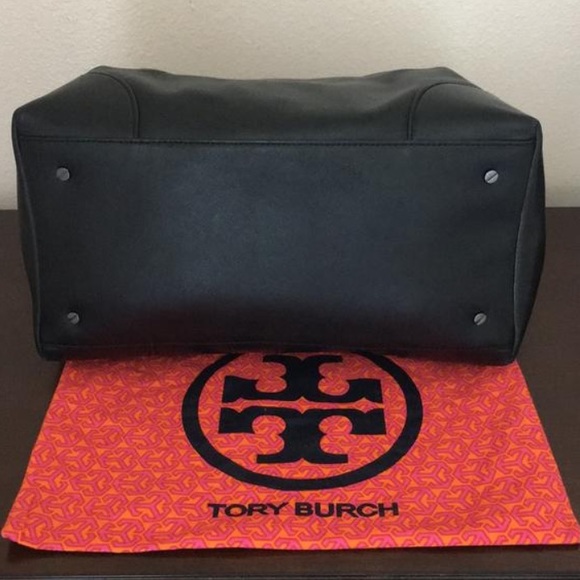 Tory Burch Robinson Middy Satchel Bowler - Picture 7 of 12