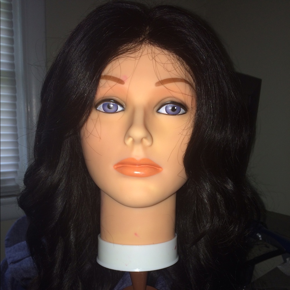 Human hair wig - Picture 1 of 3