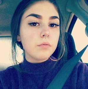 Meet your Posher, Reanna