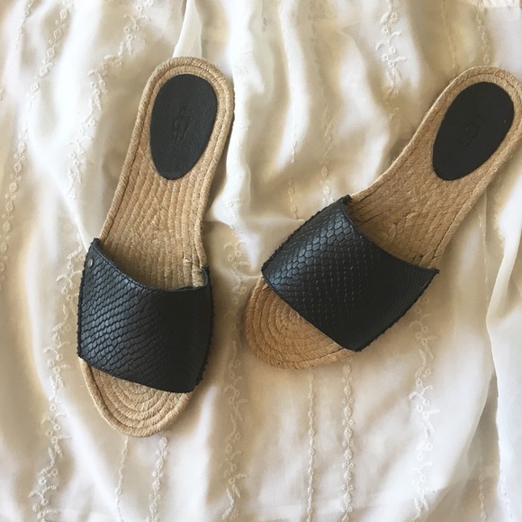 UGG Shoes - UGG 'Cherry' Slide sandal