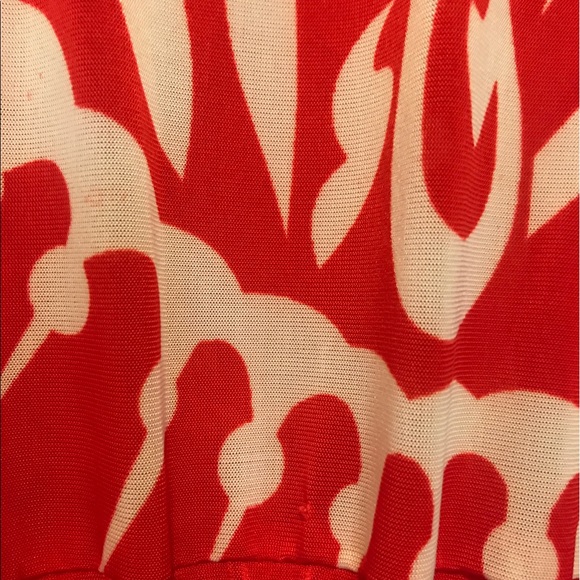 Floral Faux Wrap Dresses - Picture 4 of 8