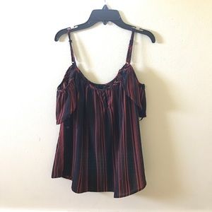 Off the shoulder top unworn, with tag!