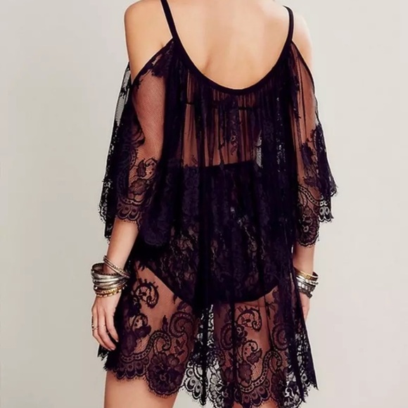 Lace Cold Shoulder Tunic Dress - Picture 2 of 6