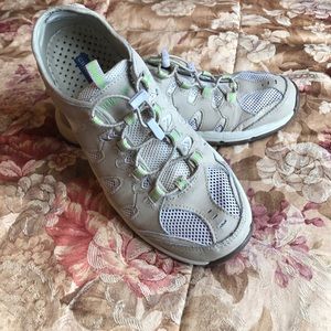 BASS Women's Sz 10 Delaney shoes
