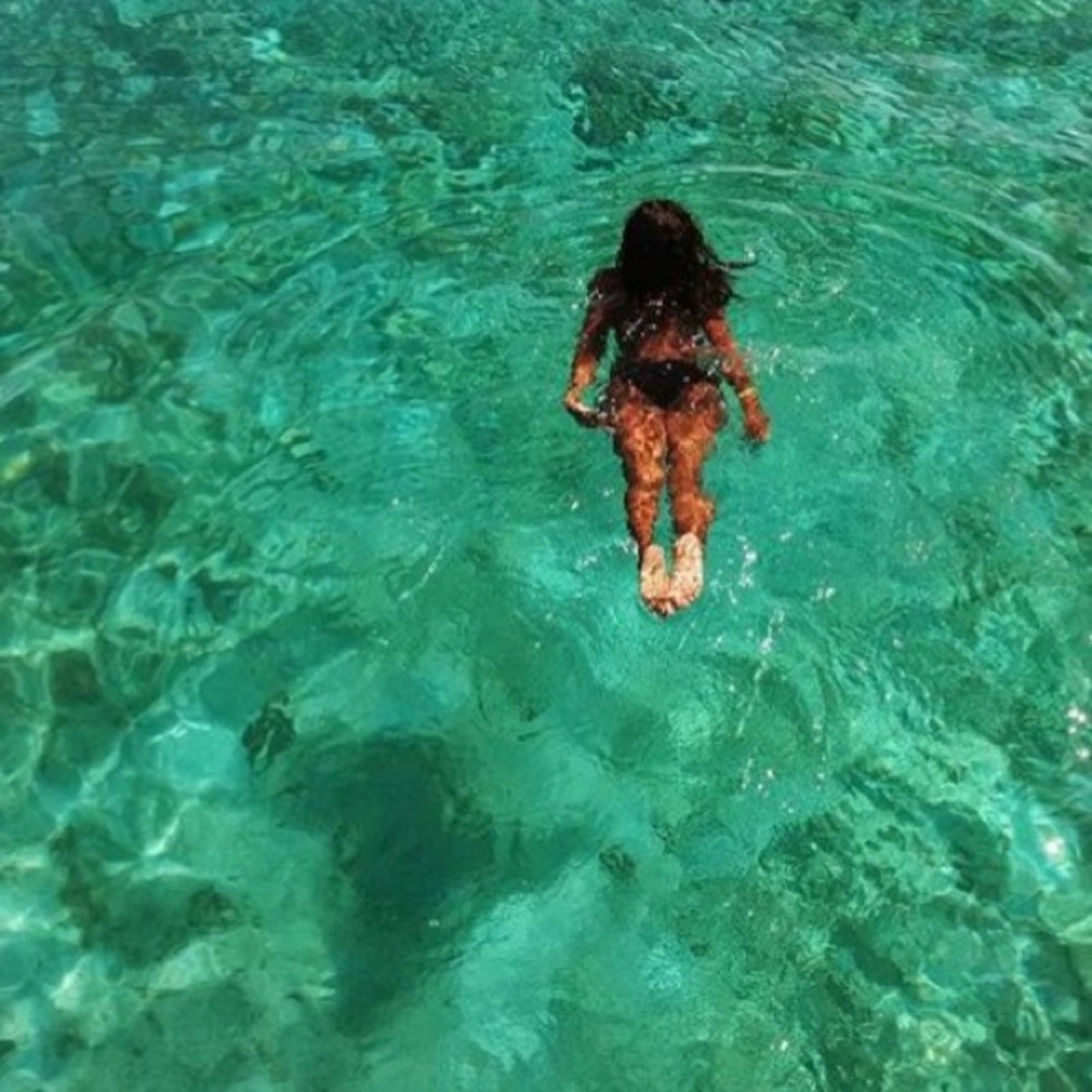 Meet your Posher, Destiny