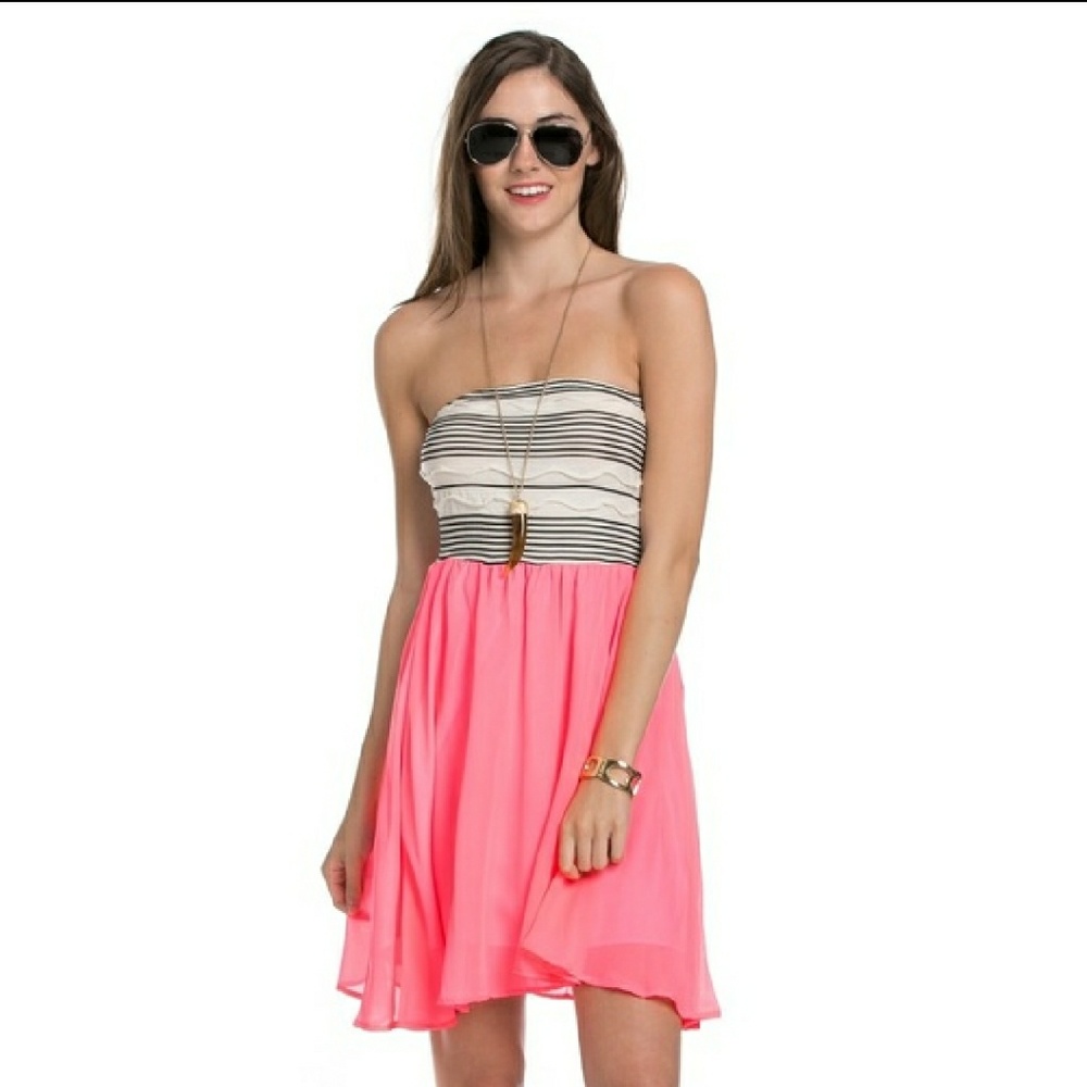 Chiffon tube top dress - pink