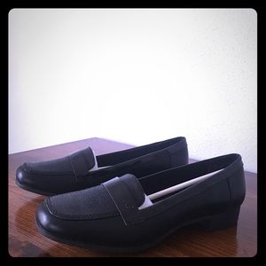 Anne Klein loafers