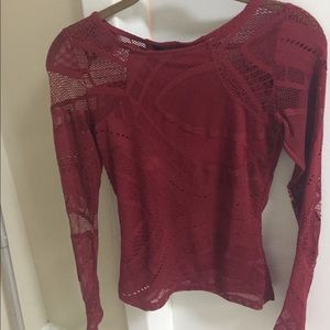 Brand New Red fitted Guess Top