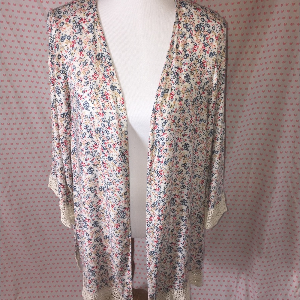 Floral kimono
