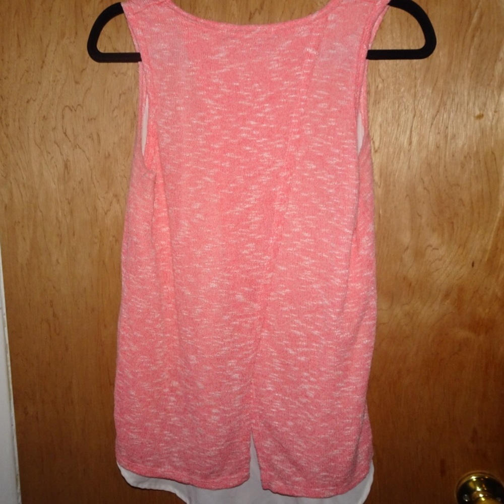 Pink and white double layered blouse. Size large - Picture 4 of 7