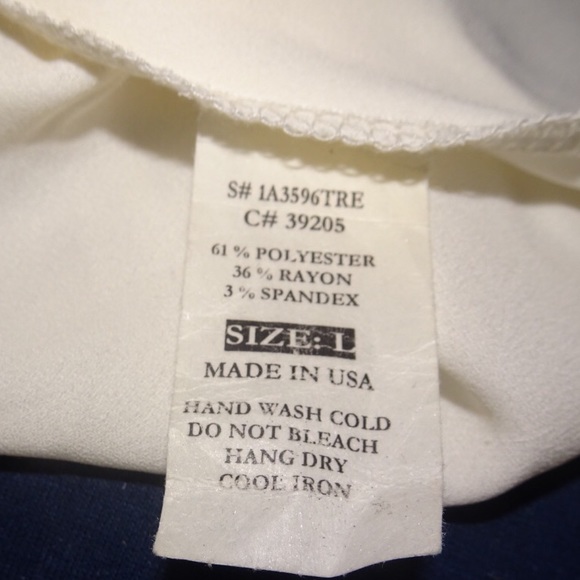 Pink and white double layered blouse. Size large - Picture 7 of 7