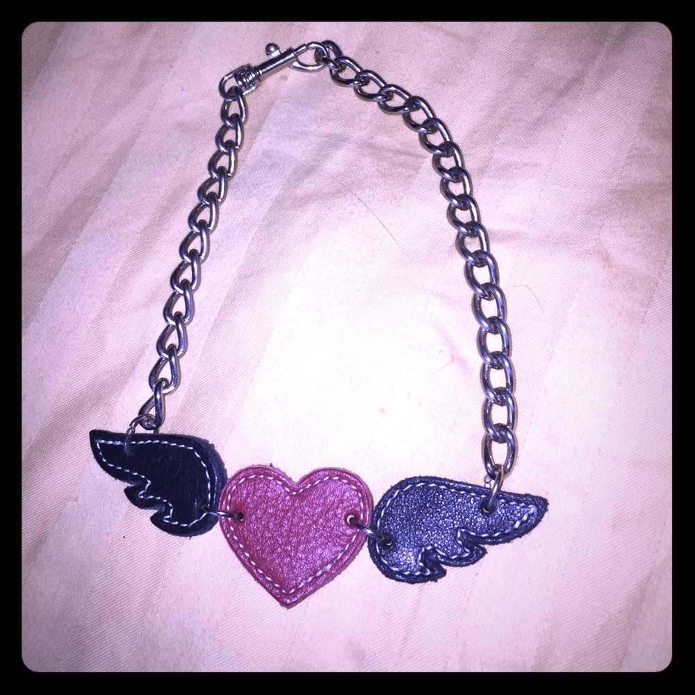 Red n Black leather heart choker necklace ❤️