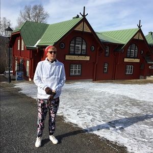 Meet your Posher, Gabriel