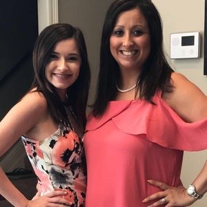 Meet your Posher, Hailey