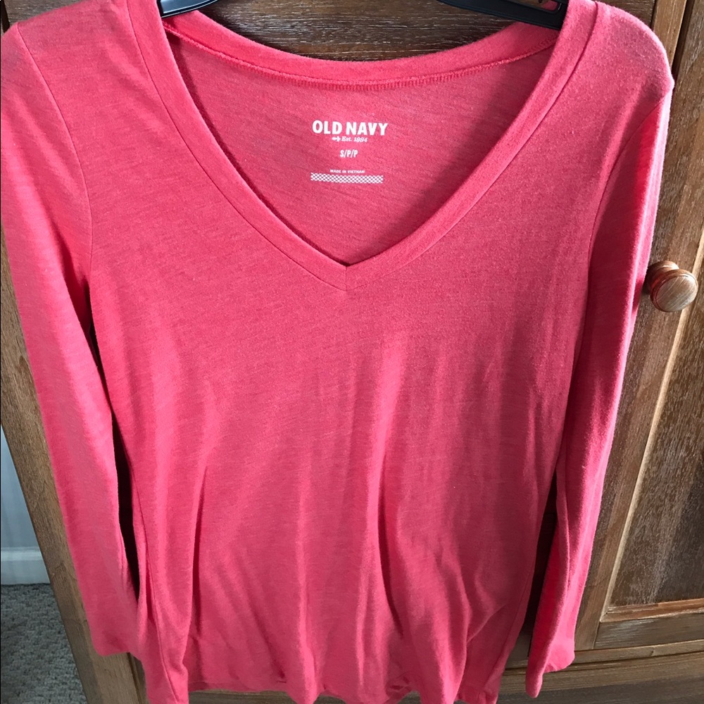 Old Navy Pink V Neck T-Shirt Size Small