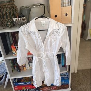 Motherhood Maternity White Lace Tunic