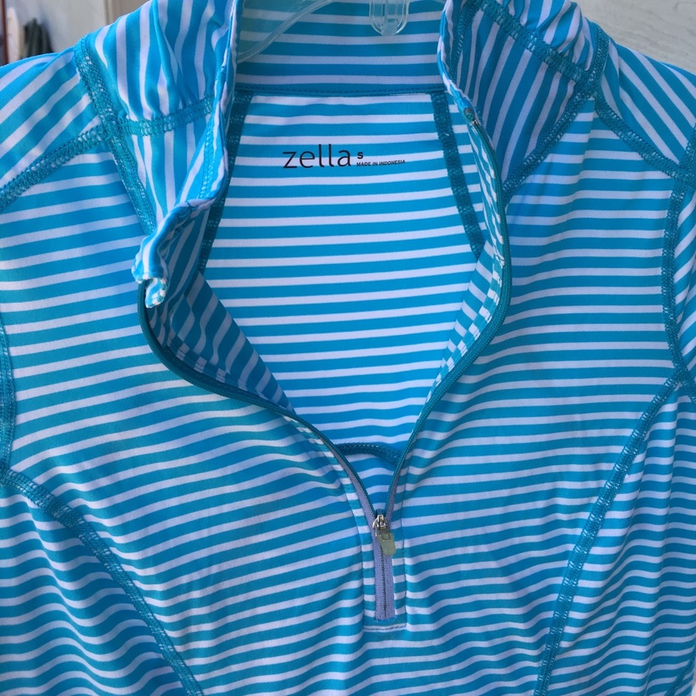 Zella pull over - Picture 4 of 4