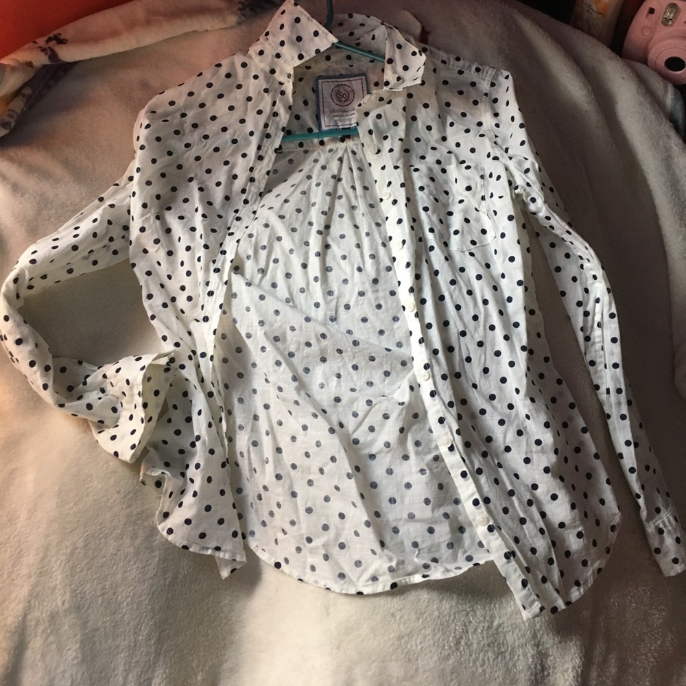 Button up - Picture 1 of 2