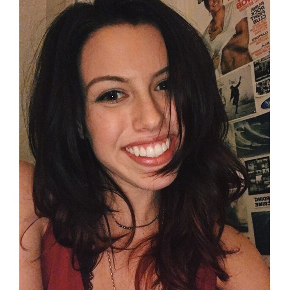 Meet your Posher, Irene - Picture 1 of 1