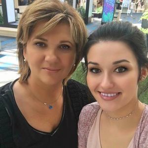 Meet your Posher, Angelica