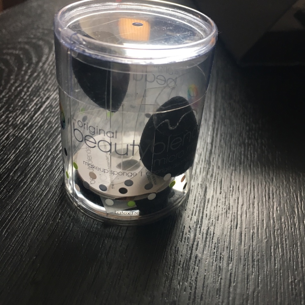 Beauty Blender- Micro Mini Pro