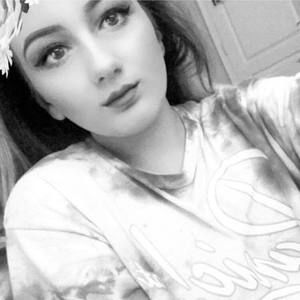 Meet your Posher, Kaelyn