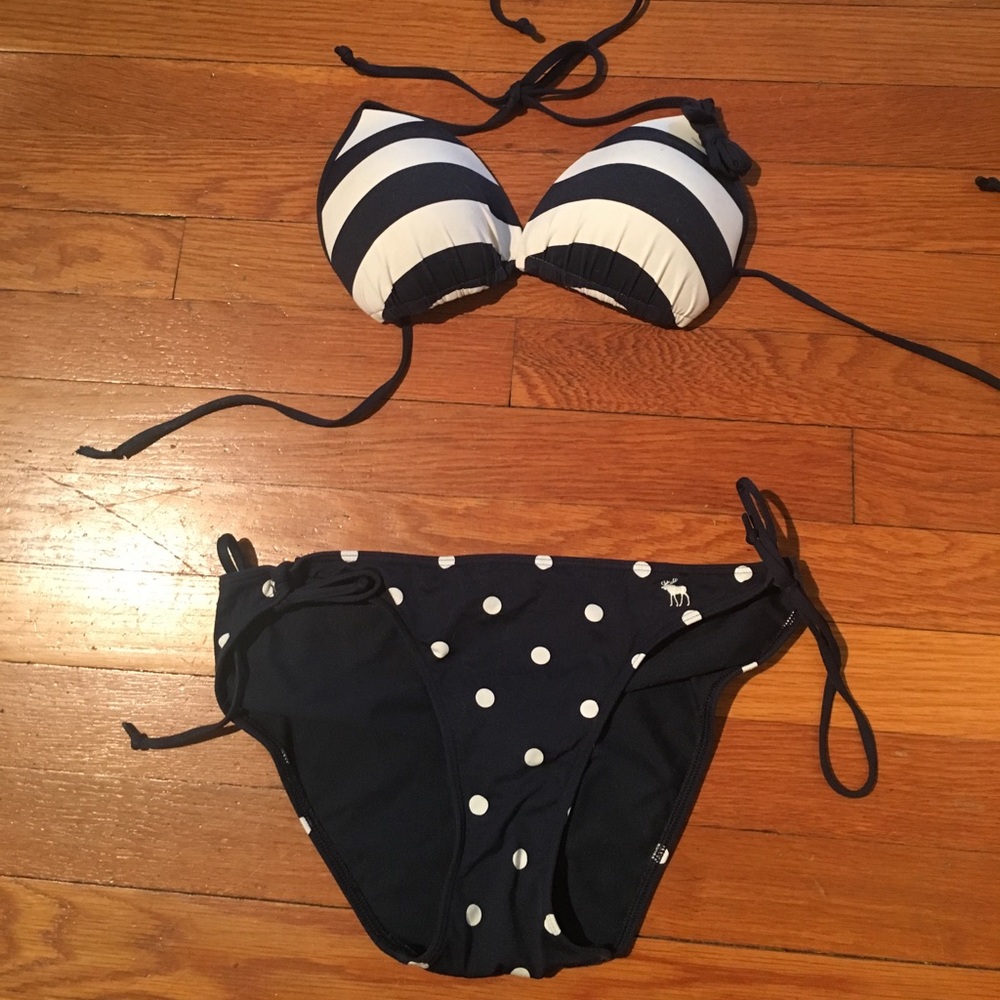 Abercrombie 2-piece bathing suit