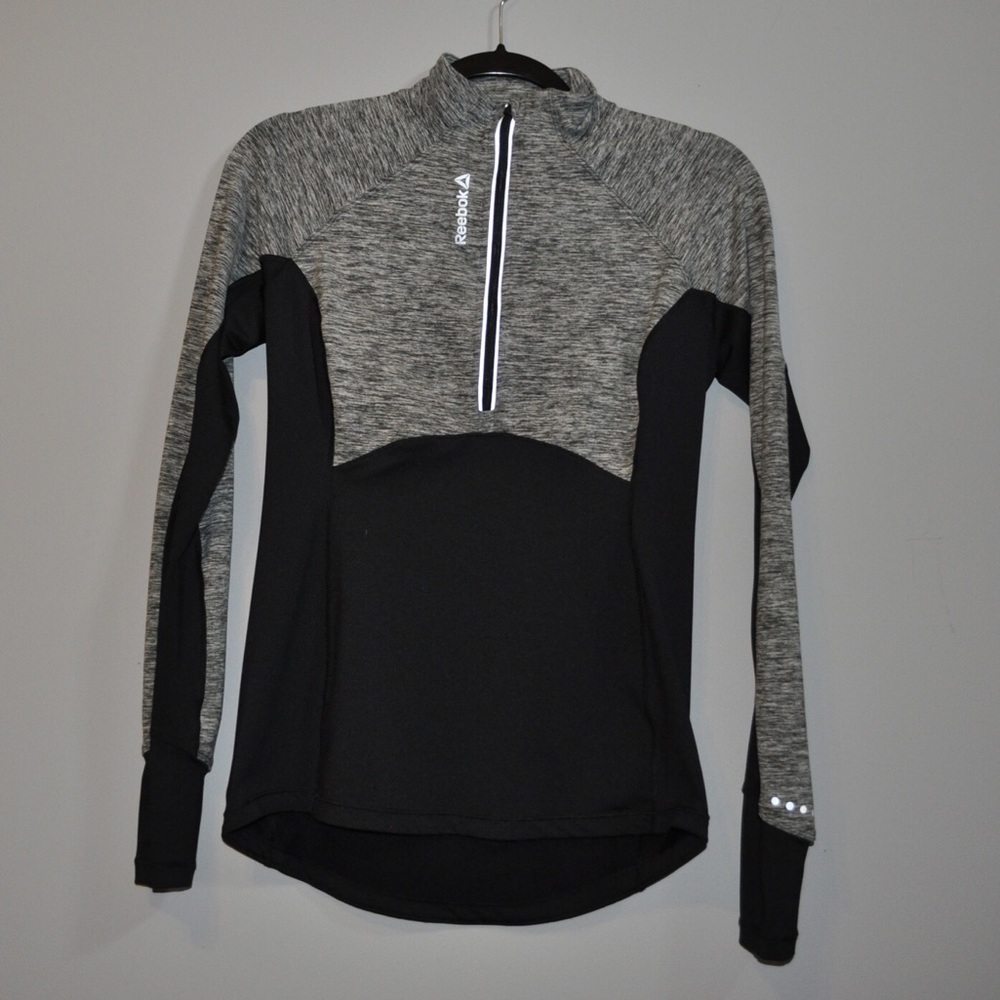 Reebok long sleeve top