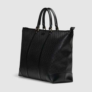 Meet your Posher, Shelly