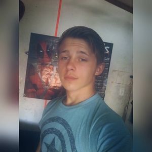 Meet your Posher, Cameron