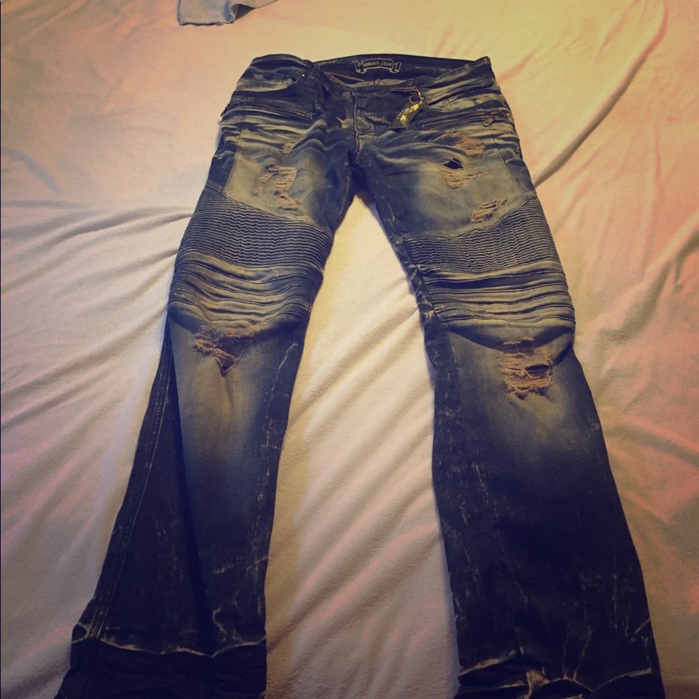 Robin's jean