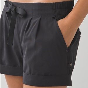 TRADING ❌❌Spring break away shorts