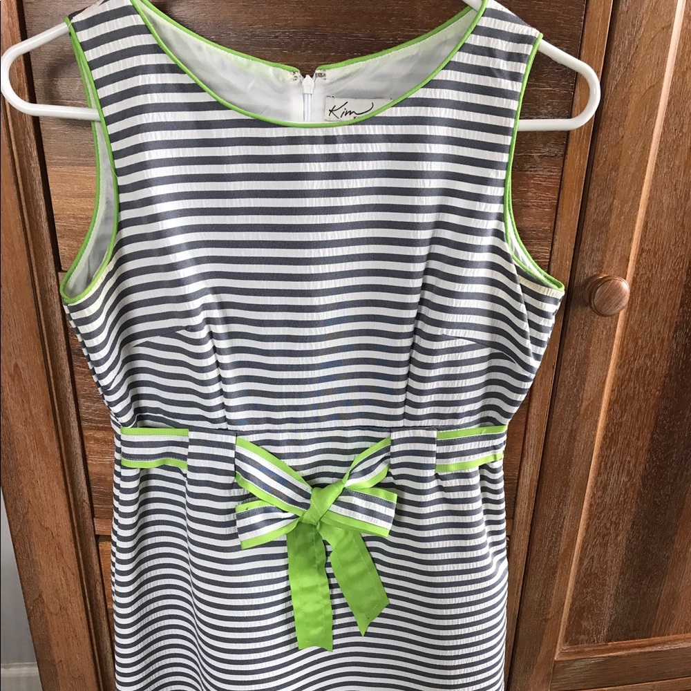 Dillard's Dress Striped Size 4P