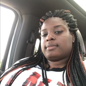 Meet your Posher, Tracy