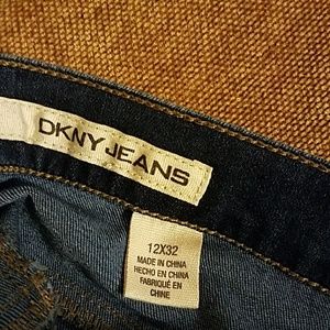 DKNY Jeans