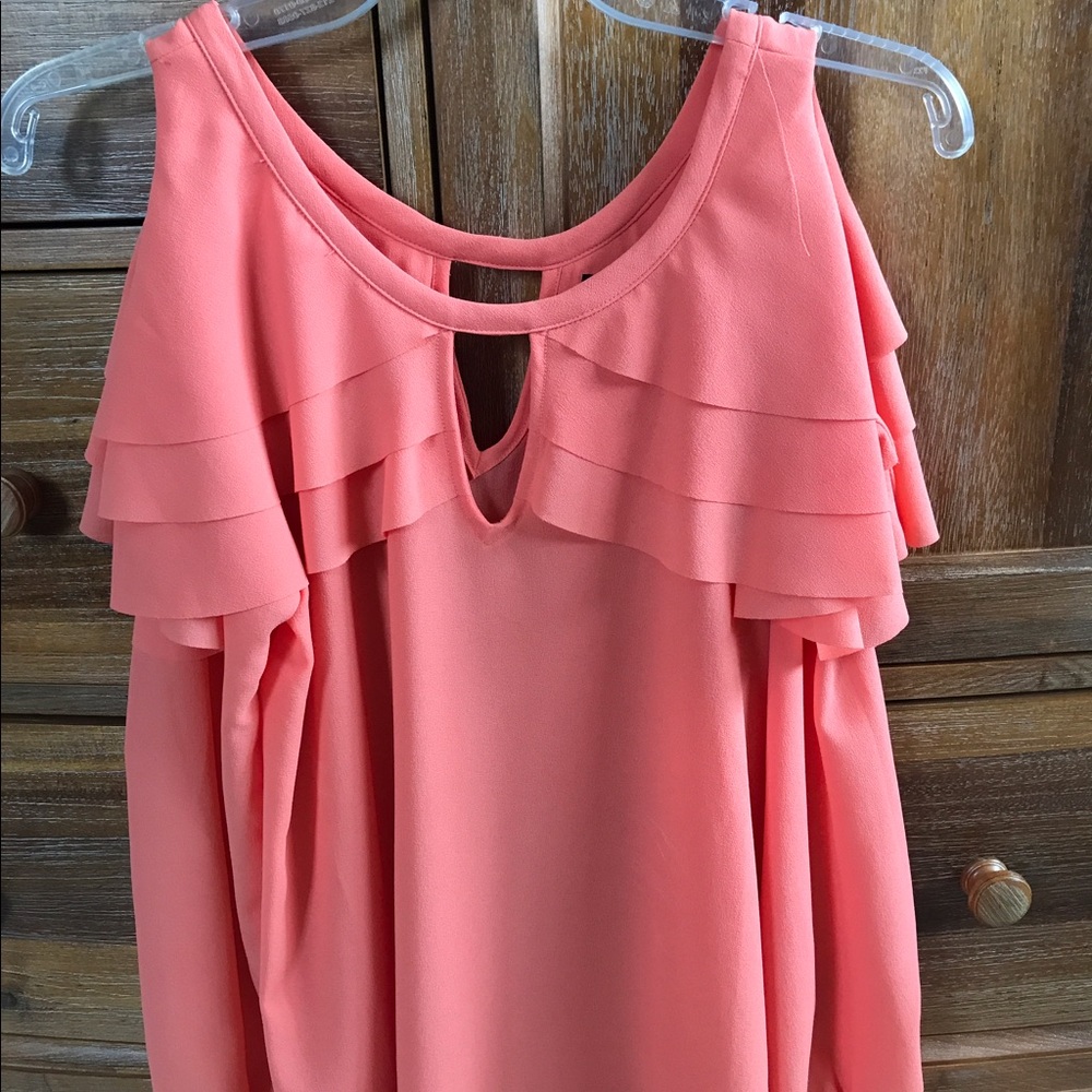 Boutique Pink Top Size Medium