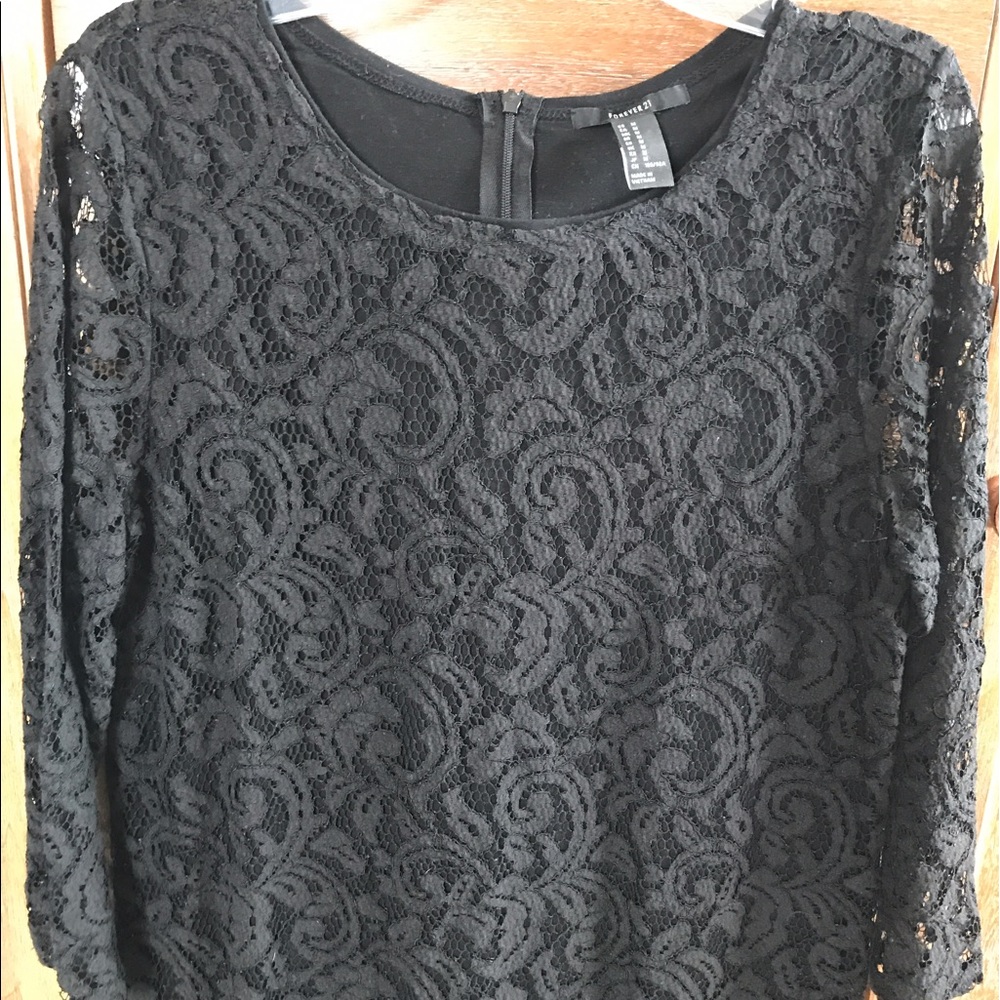 Forever 21 Shirt Size Medium
