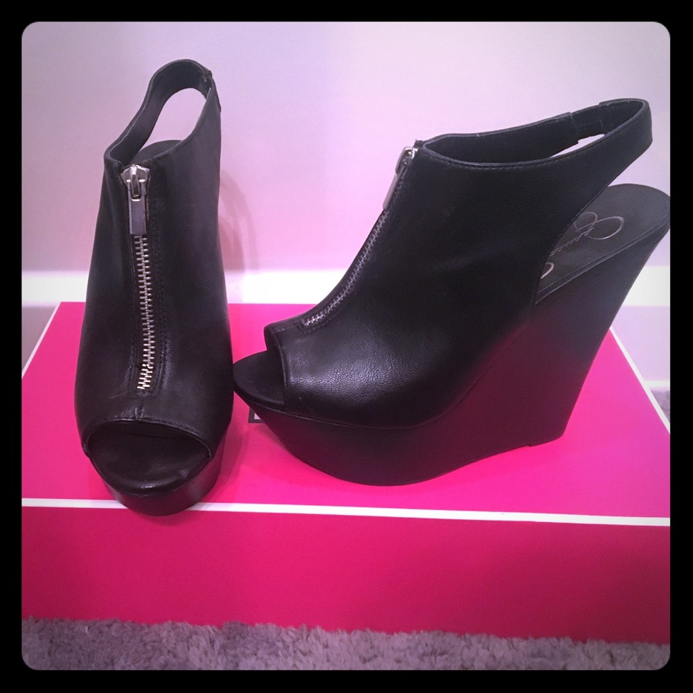 Jessica Simpson wedges