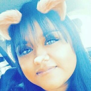 Meet your Posher, Kimberlyn