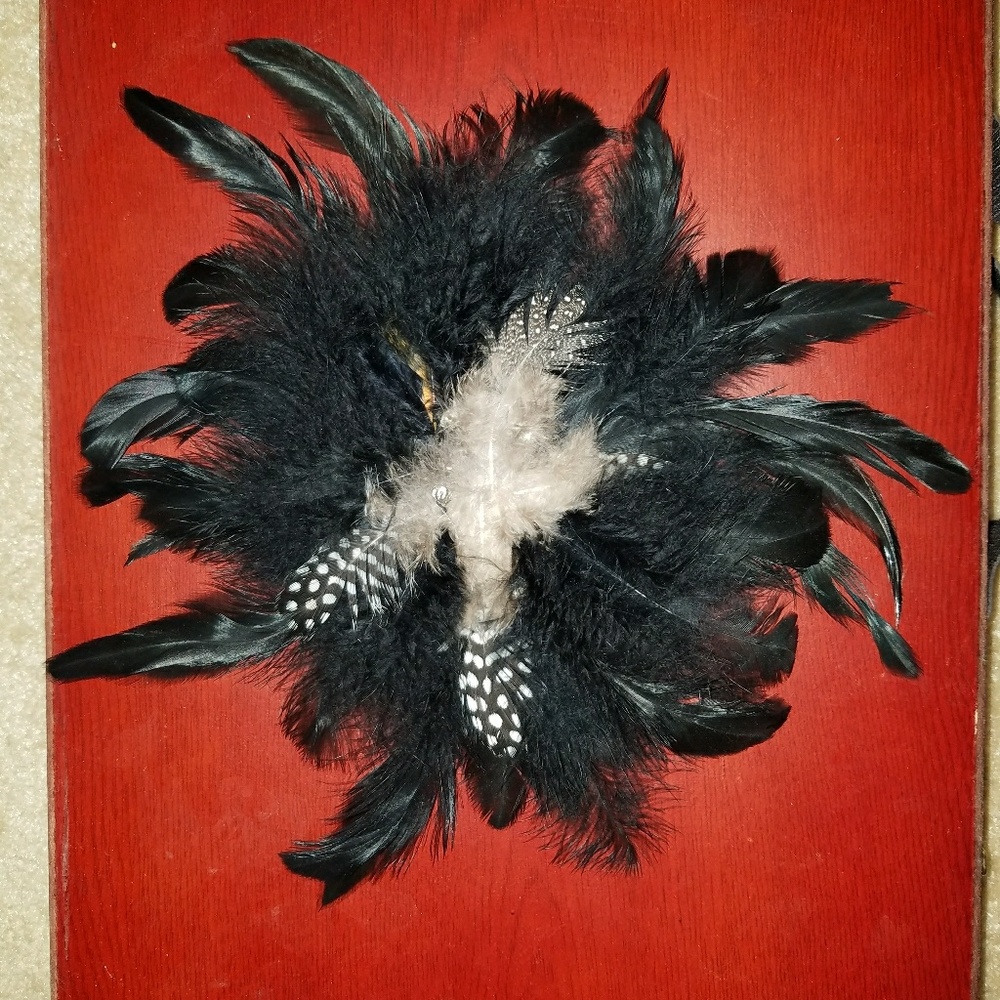 Vintage feather pin