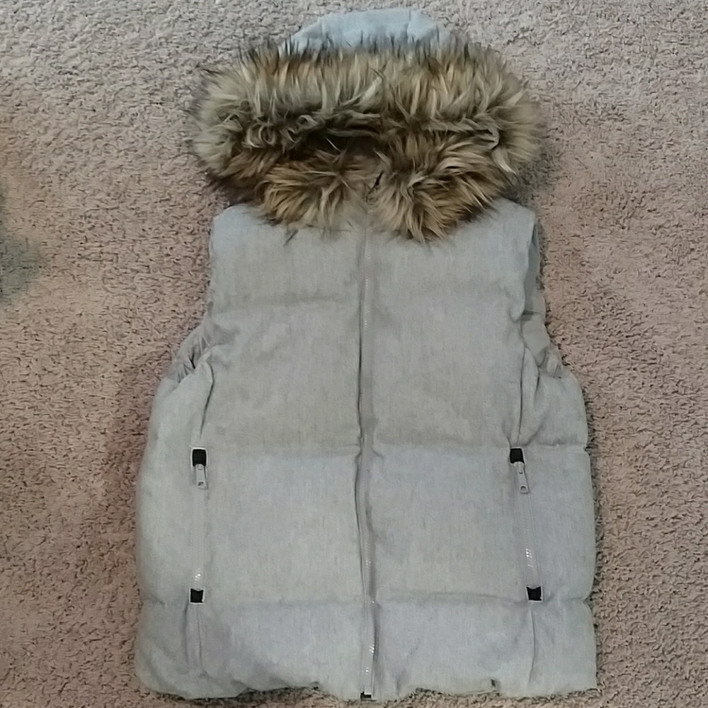 GAP Puffer Vest