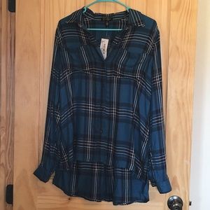 Jessica Simpson high low plaid shirt